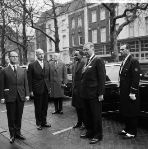 Staatsbezoek president Nyerere van Tanzania, aankomst president Nyerere in Amste, Bestanddeelnr 917-6719