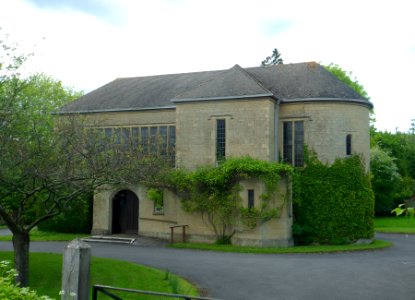 St Teresa of Avila's Church, Woodside Road, Chiddingfold (May 2014) (2)