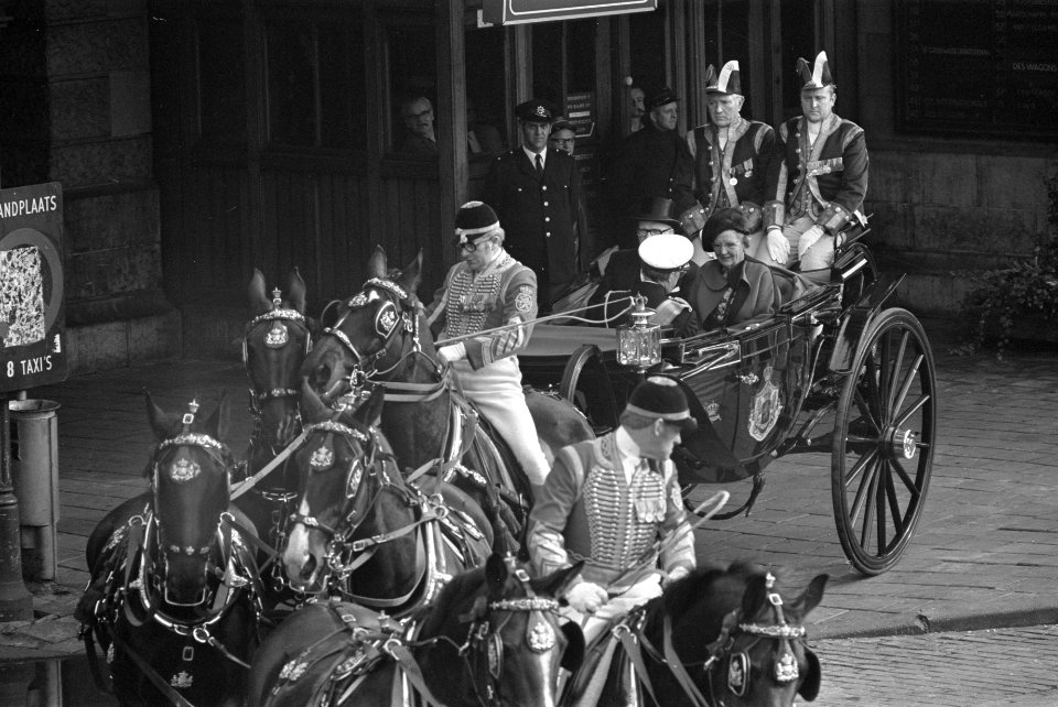 Staatsbezoek President Kekkonen van Finland aan Nederland Kekkonen en Koninklijk, Bestanddeelnr 925-9707