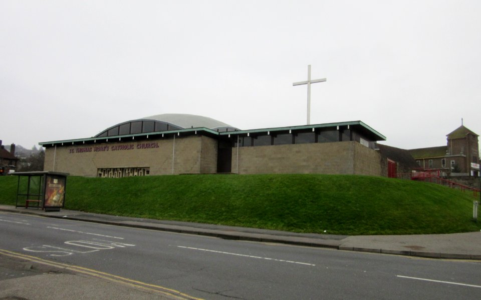 St Thomas More RC Church, Braybon Avenue, Patcham (December 2016) (1)