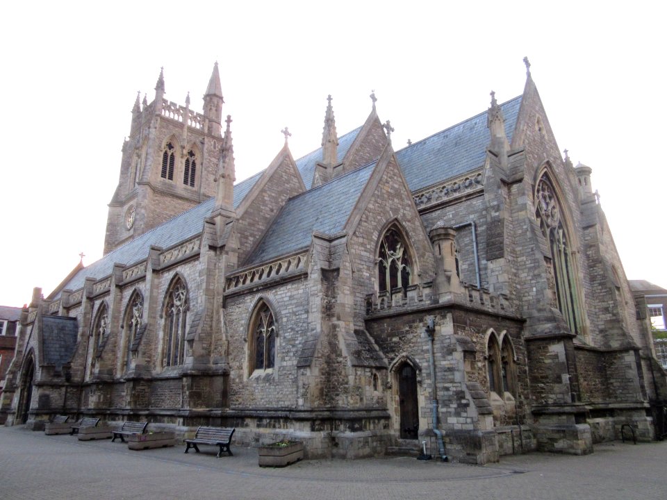 St Thomas's Minster, St Thomas's Square, Newport, Isle of Wight (May 2016) (4)