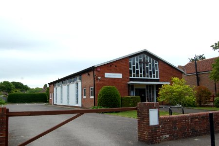 St Thomas's RC Church, New Brighton Road, Emsworth (May 2019) (4)