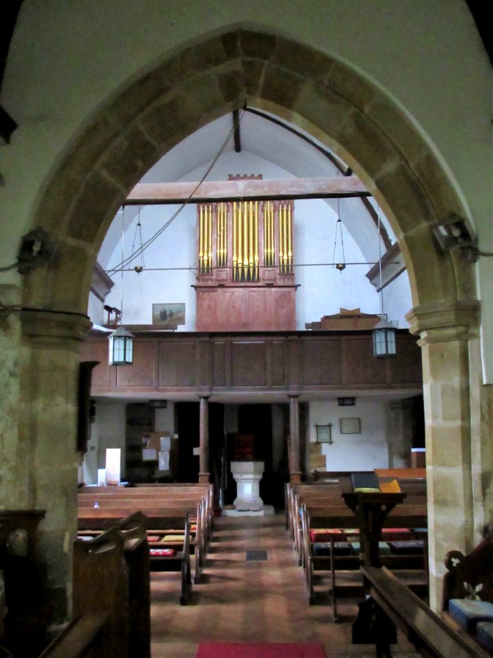 St Thomas, Brightling, interior 02