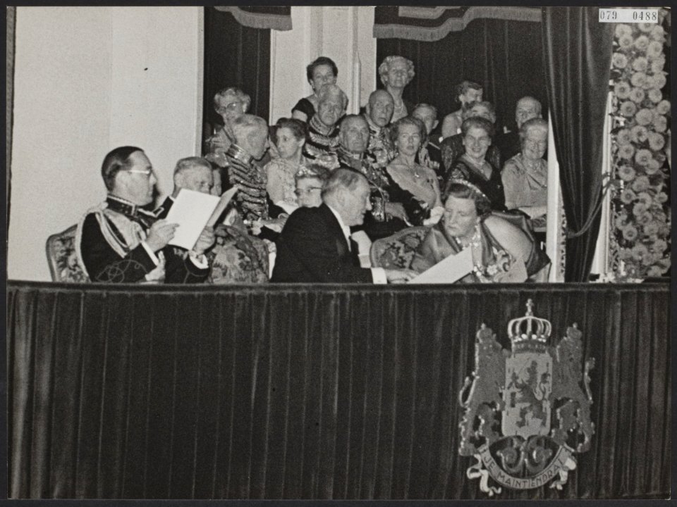 Staatsbezoek Franse president Coty aan Nederland. Galaconcert in het Kurhaus te , Bestanddeelnr 079-0488