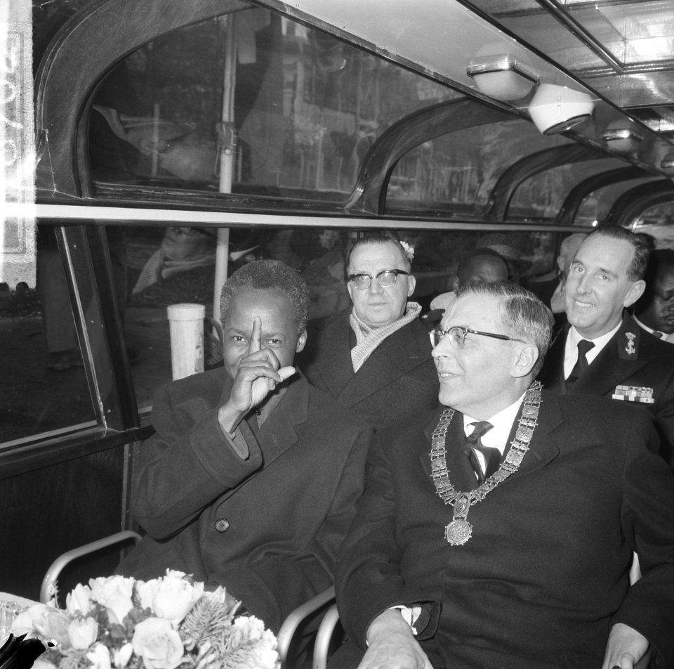 Staatsbezoek president Nyerere van Tanzania, president Nyerere maakte rondvaart , Bestanddeelnr 917-6702
