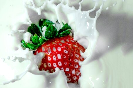 Green red white