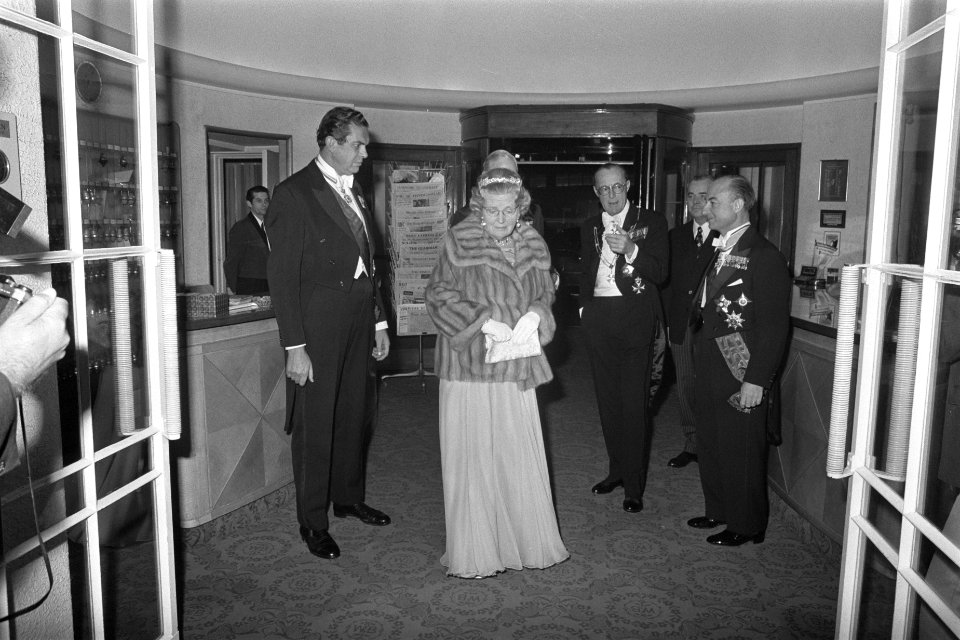 Staatsbezoek President Kekkonen van Finland (tweede dag nummer 5 Kekkonen (recht, Bestanddeelnr 925-9793