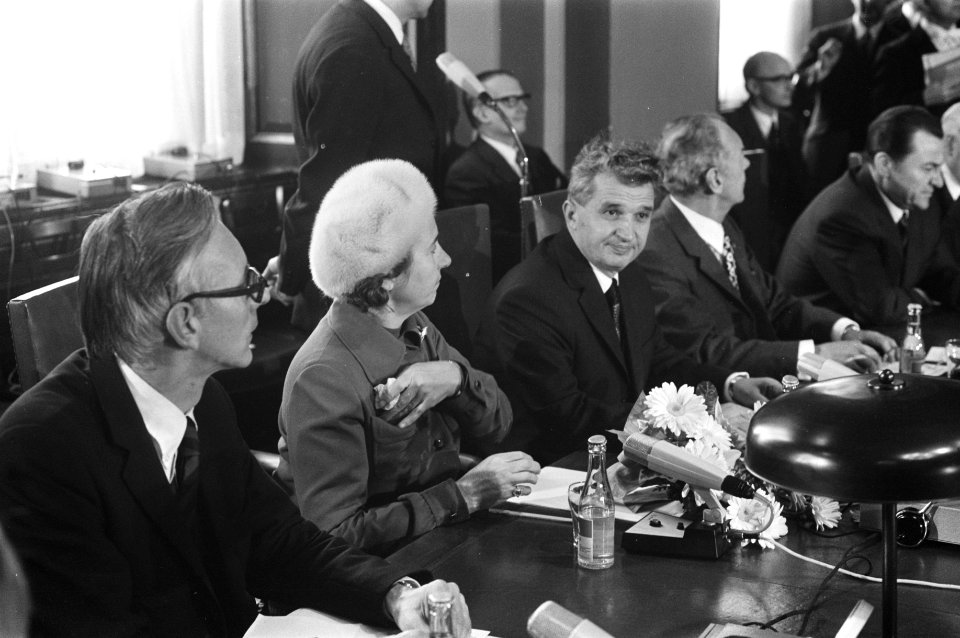 Staatsbezoek President Ceausescu van Roemenie, Ceausescu spreekt kamerleden toe , Bestanddeelnr 926-3368