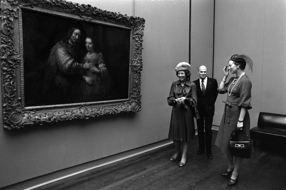 Staatsbezoek Koningin Margrethe en Prins Henrik van Denemarken bezoek Rijksmuse, Bestanddeelnr 928-2395