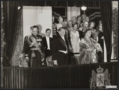 Staatsbezoek Franse president Coty aan Nederland. Galaconcert in het Kurhaus te , Bestanddeelnr 079-0511