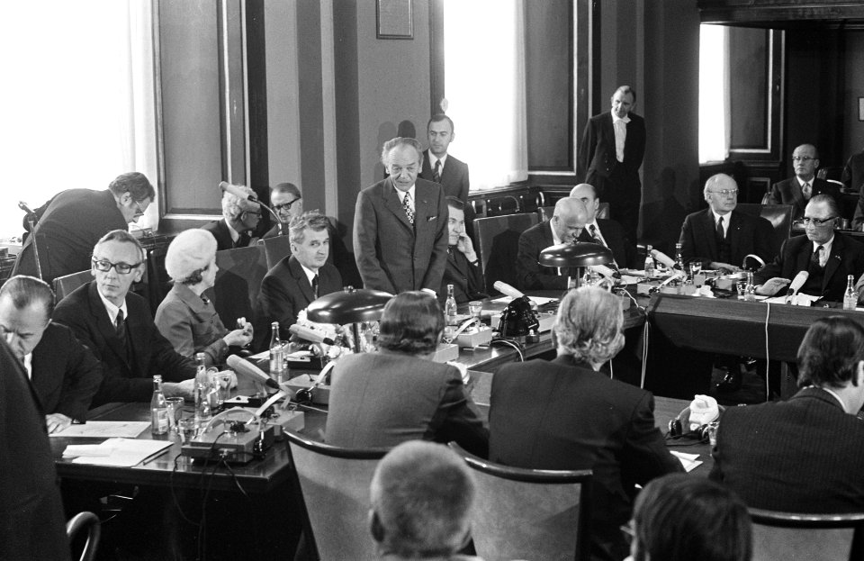 Staatsbezoek President Ceausescu van Roemenie, Ceausescu spreekt kamerleden toe , Bestanddeelnr 926-3366