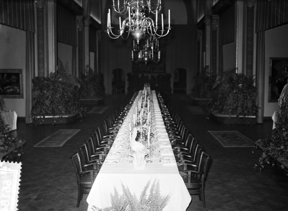 Staatsbezoek Franse president Coty aan Nederland. Regeringsdiner Rijksmuseum Ams, Bestanddeelnr 906-6184