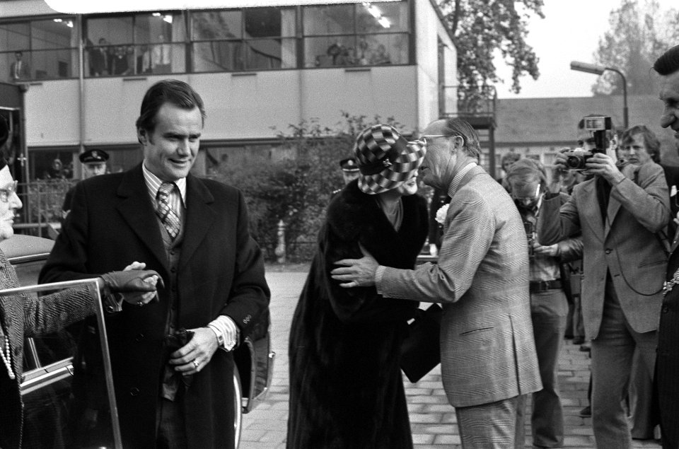 Staatsbezoek Koningin Margrethe en Prins Henrik van Denemarken bezoek aan Fokke, Bestanddeelnr 928-2419