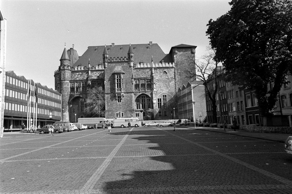 Stadhuis te Aken (exterieur), Bestanddeelnr 920-3051