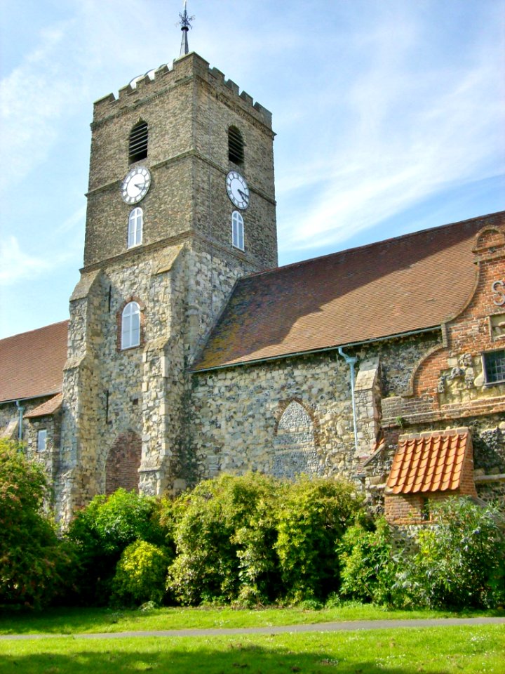 St Peter, Sandwich, the tower