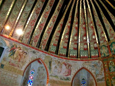 St Peter, Hascombe, interior decoration 8