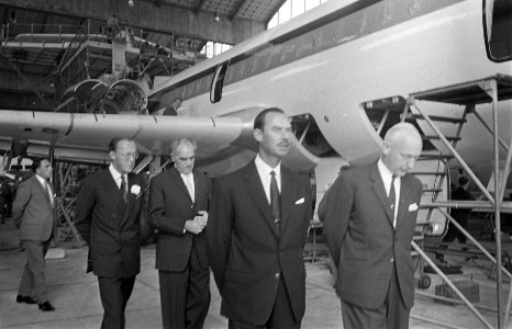 Staatsbezoek. Bezoek van prins Bernhard en Groothertog Fokker, Bestanddeelnr 920-7004