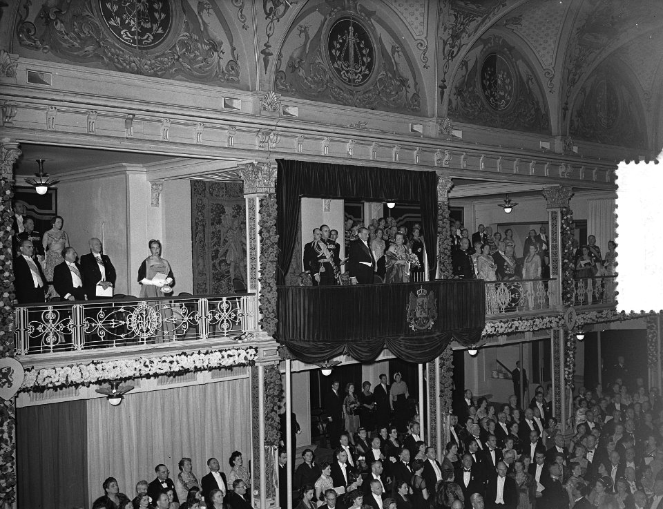 Staatsbezoek Franse president Coty aan Nederland, Den Haag , tweede dag, galacon, Bestanddeelnr 906-6147