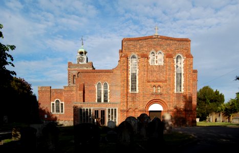 St Peter and St Paul's Church, Church Path, Fareham (NHLE Code 1094332) (May 2019) (1)