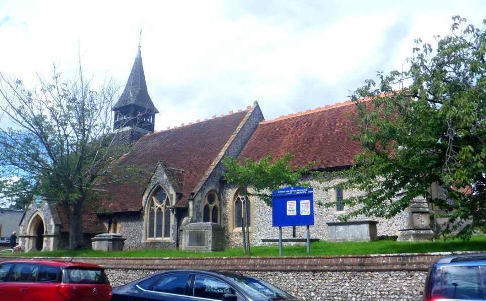 St Peter and St Paul's Church, Medina Road, Wymering (NHLE Code 1245265) (August 2017) (2)
