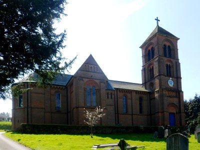 St Peter and St Paul's Church, Church Lane, Albury (March 2014, from North)