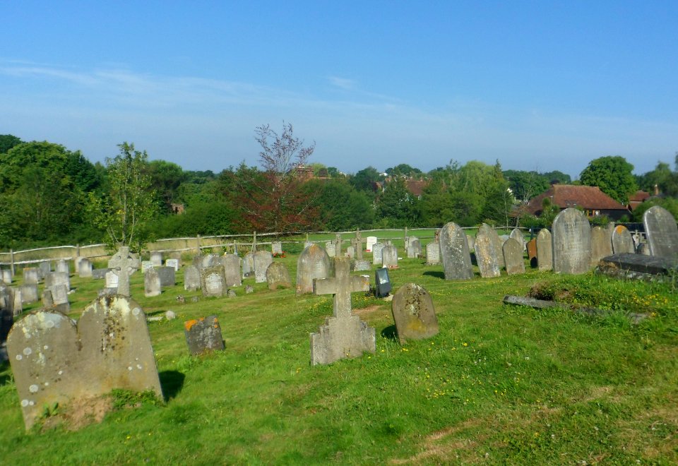 St Peter ad Vincula Church, Wisborough Green (July 2014) (Churchyard)