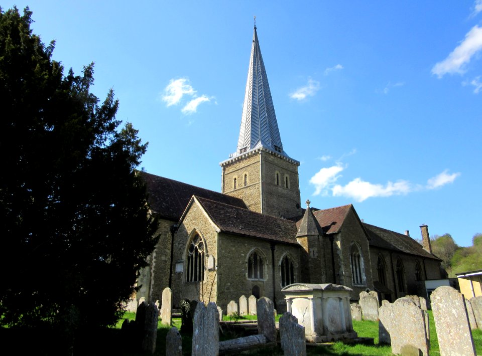 St Peter and St Paul's Church, Church Street, Godalming (April 2015) (6)