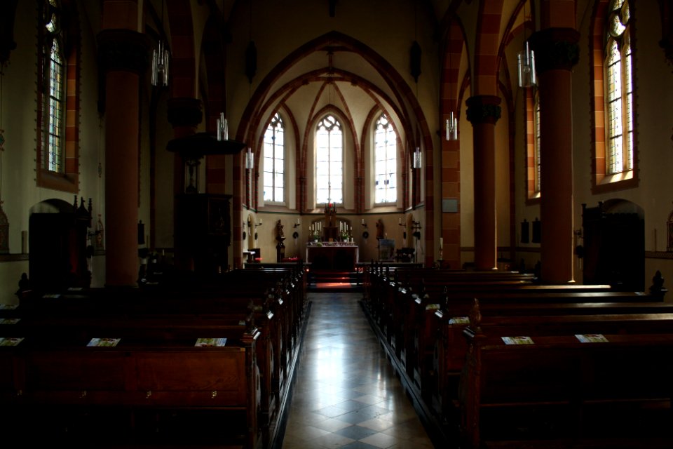 St peter church goch hommersum interior