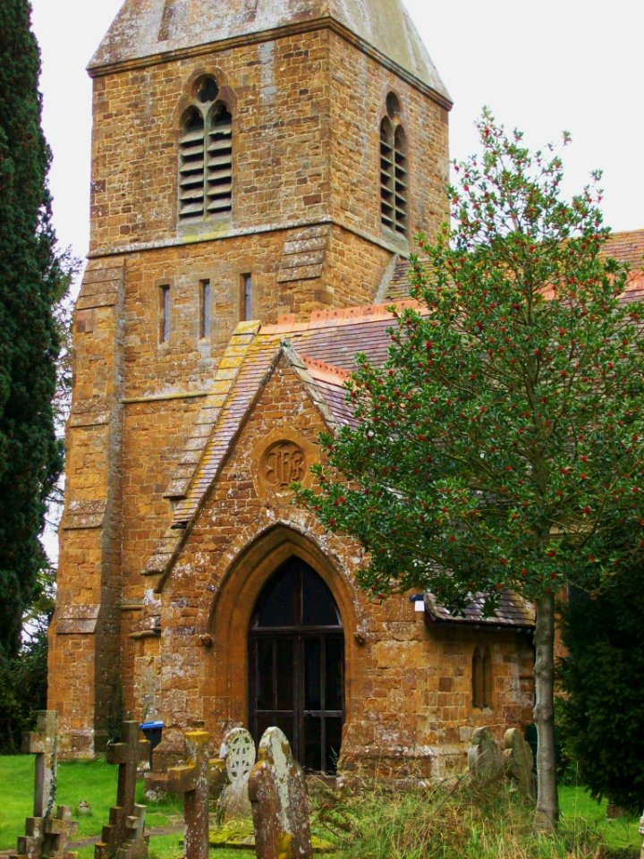 St Peter, Radway, tower