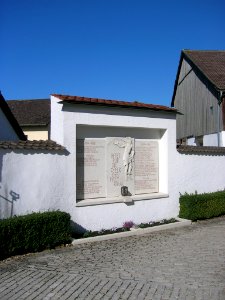 St Nikolaus Seuversholz -Gefallenendenkmal 2017-10