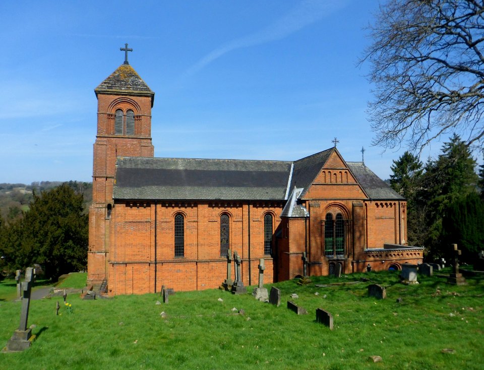 St Peter and St Paul's Church, Church Lane, Albury (March 2014, from South) (2)
