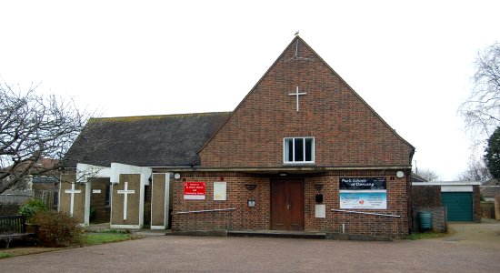 St Peter's Church, The Hydneye, Hampden Park, Eastbourne (February 2019) (3)