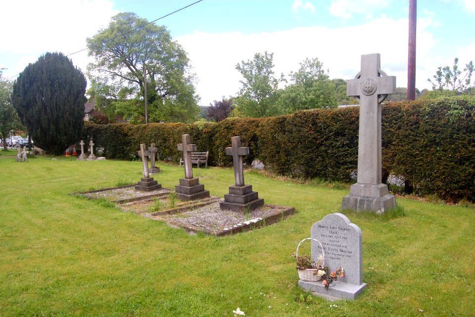 St Peter and St Paul's Church, off Pococks Lane, Hawkley (NHLE Code 1094438) (May 2021) (Churchyard) (1)