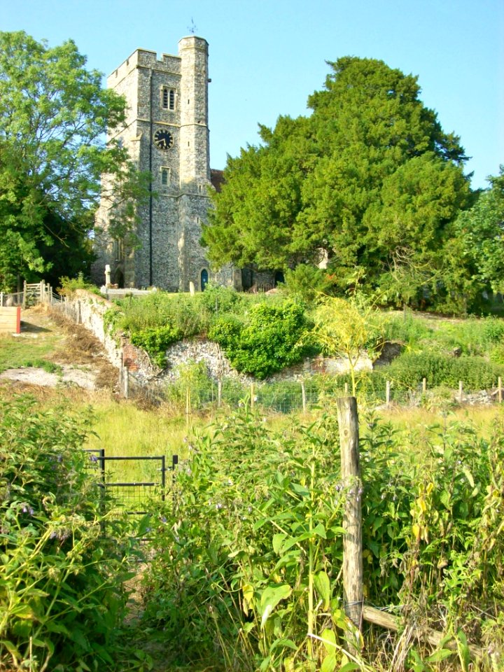 St Peter and St Paul, Boughton under Blean