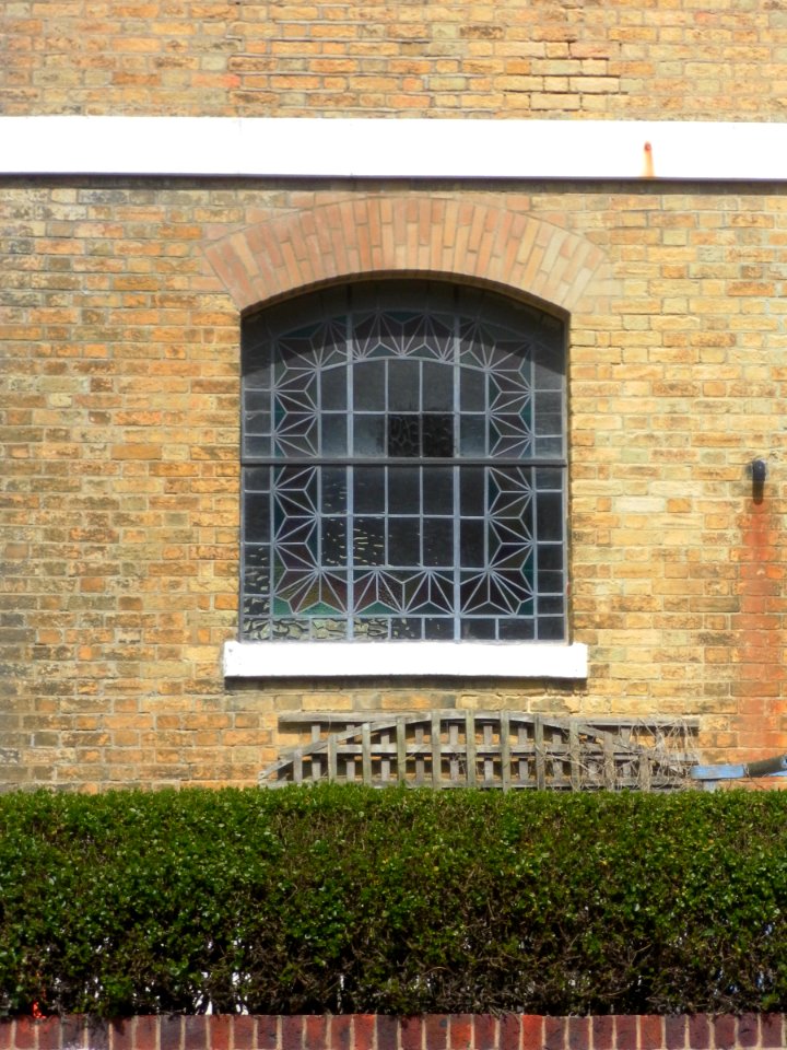St George's Church, Kemptown, Brighton (NHLE Code 1380852) (April 2013) (Windows) (1)