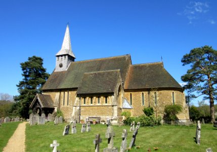 St Peter's Church, School Lane, Hascombe (April 2015) (6)