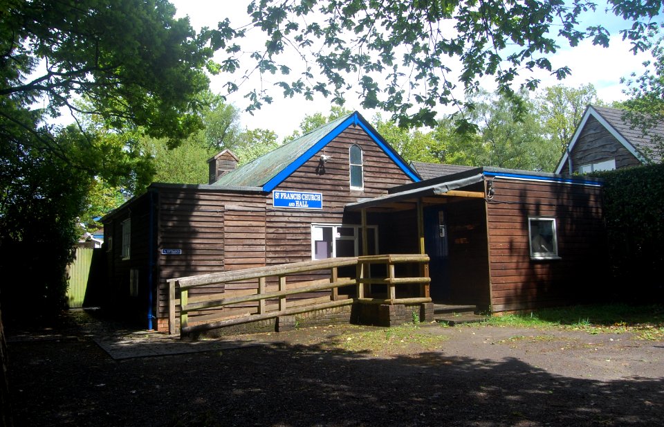 St Francis' Community Church, Eddeys Lane, Headley Down (May 2021) (4)
