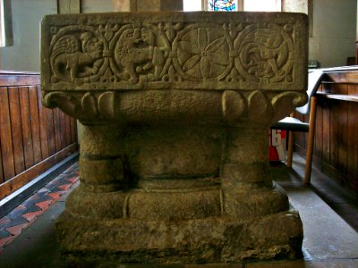St Peter, Newenden, the font