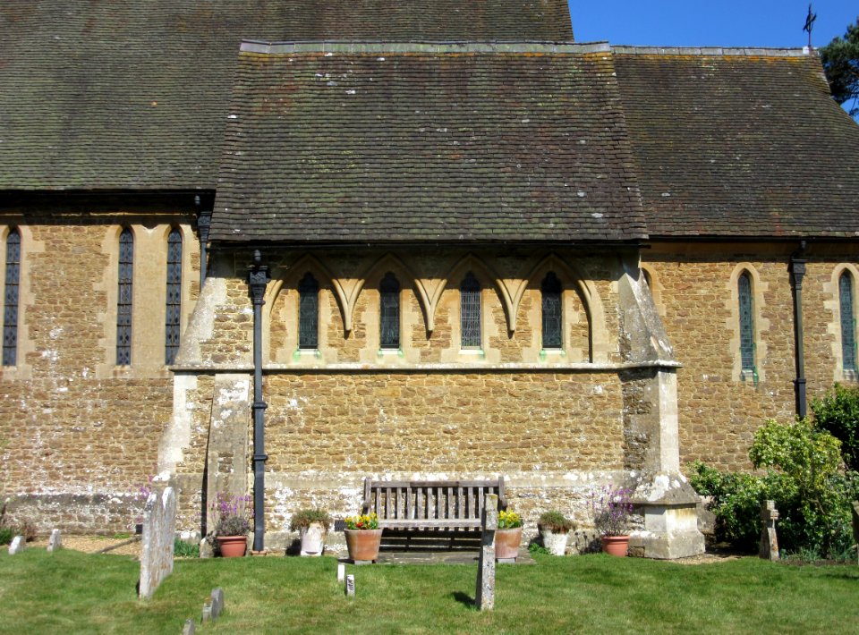 St Peter's Church, School Lane, Hascombe (April 2015) (13)