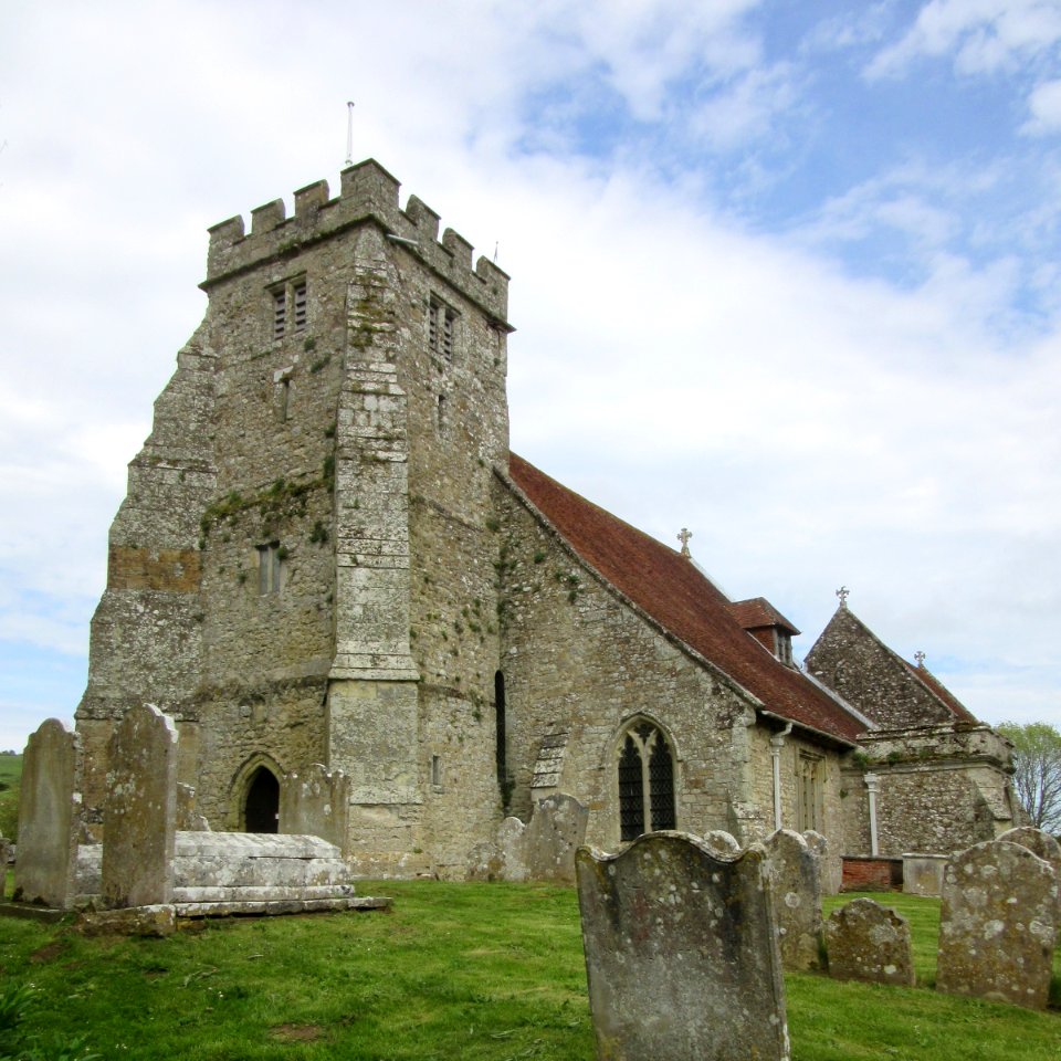 St George's Church, Main Road, Arreton (May 2016) (3)
