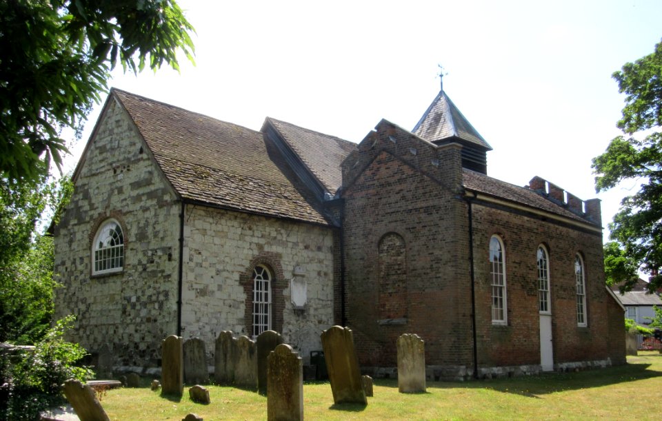 St George's Church, Esher Park Avenue, Esher (NHLE Code 1030218) (June 2015) (15)