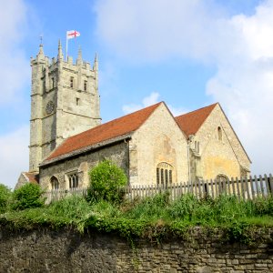 St Mary the Virgin's Church, High Street, Carisbrooke (May 2016) (3)