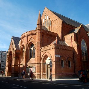 St Mary the Virgin's Church, Upper St James's Street, Kemptown, Brighton (NHLE Code 1380884) (September 2019) (2)