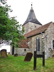 St Mary in the Marsh with E Nesbit's grave