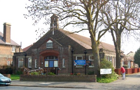 St Francis' Church, Northern Parade, Hilsea (March 2019) (4)