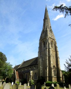 St James's Church, Church Street, Weybridge (NHLE Code 1188363) (June 2015) (2)
