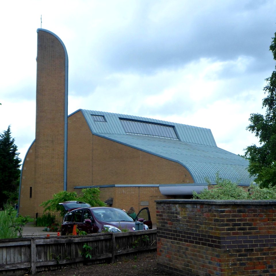 St Joseph's RC Church, Ladbroke Road, Redhill (June 2013) (1)