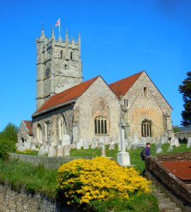 St Mary the Virgin's Church, High Street, Carisbrooke (May 2016) (7)