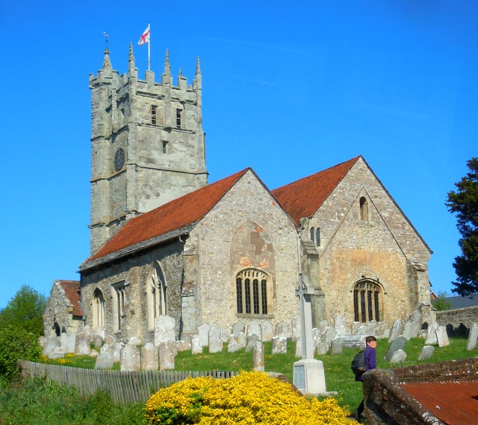 St Mary the Virgin's Church, High Street, Carisbrooke (May 2016) (8)