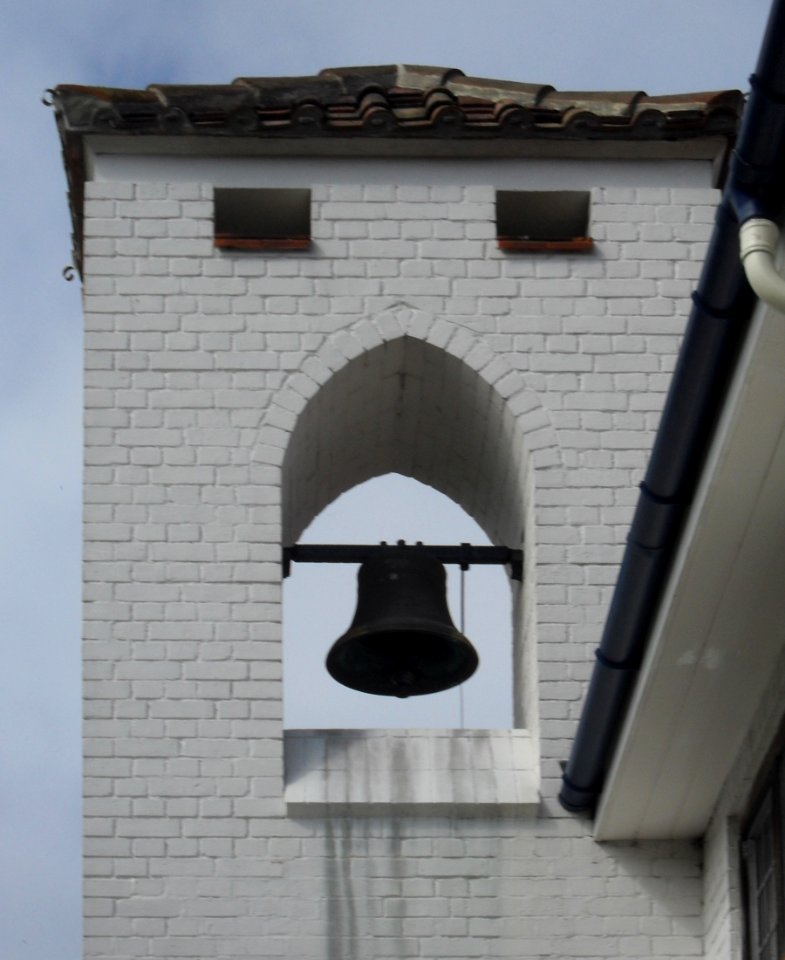 St Mary the Virgin's Church, Decoy Drive, Hampden Park, Eastbourne (NHLE Code 1376622) (March 2010) (Bell)